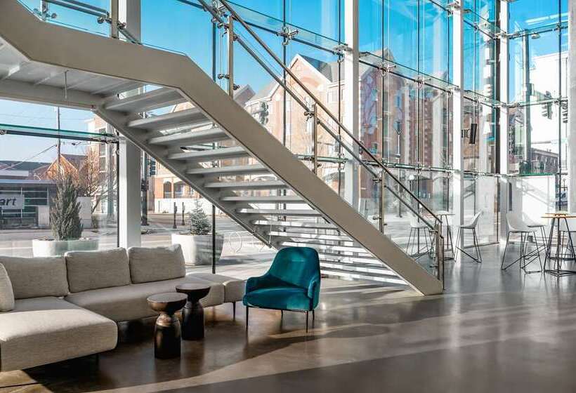 Отель Chauncey Iowa City, Tapestry Collection By Hilton