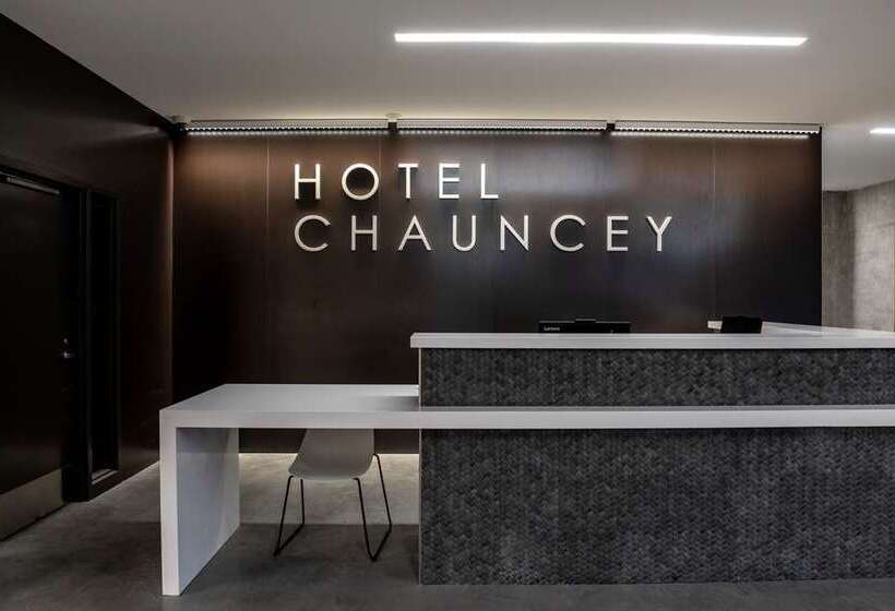 Отель Chauncey Iowa City, Tapestry Collection By Hilton