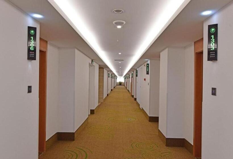 Отель Greentree Inn Tongxiang Chongfuzhen World Fur Center Branch