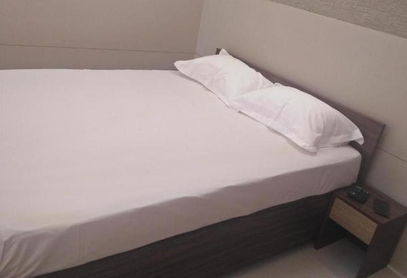 בית מלון כפרי Lemon Residency By Chungath