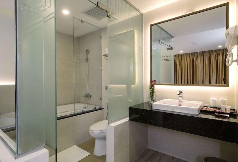Lemore Hotel Nha Trang
