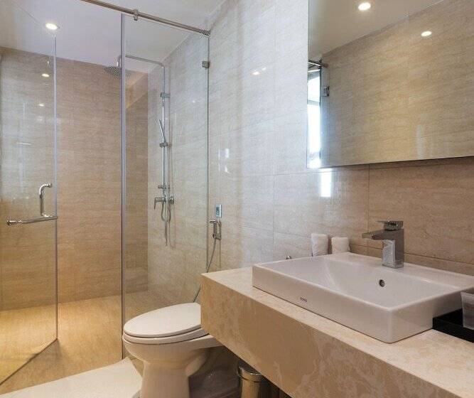 Lemore Hotel Nha Trang