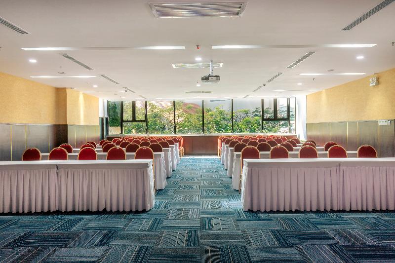 Lemore Hotel Nha Trang