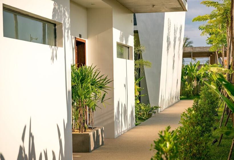 ホテル The Villa By Metta