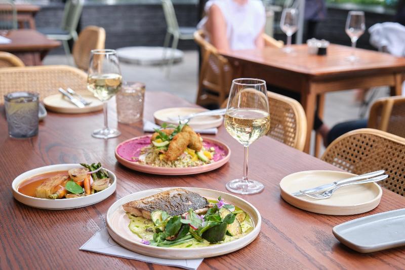 Отель Hyde Johannesburg Rosebank