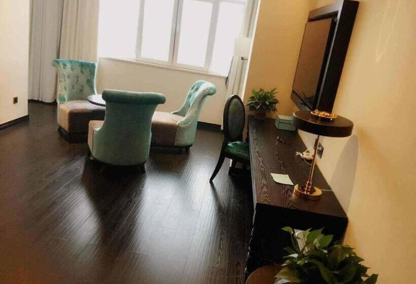 Xana Hotelle Zhengzhou Guoji Branch