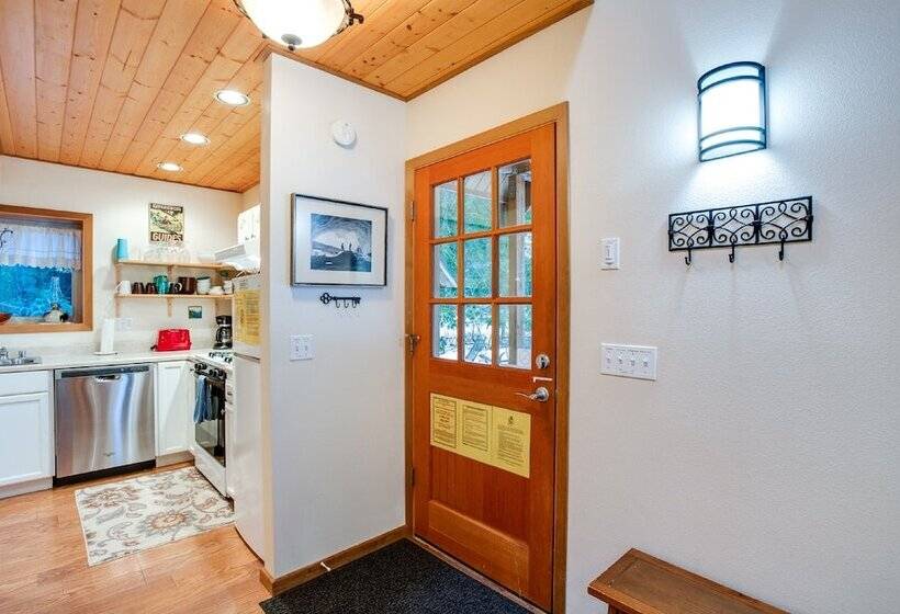 04sl   Hot Tub   Bbq   Pets Ok   Sleeps 5