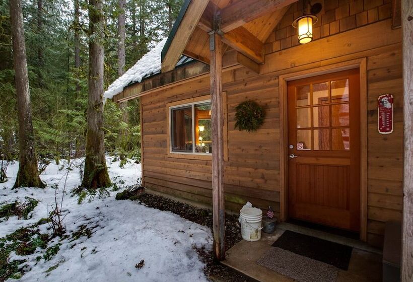 04sl   Hot Tub   Bbq   Pets Ok   Sleeps 5