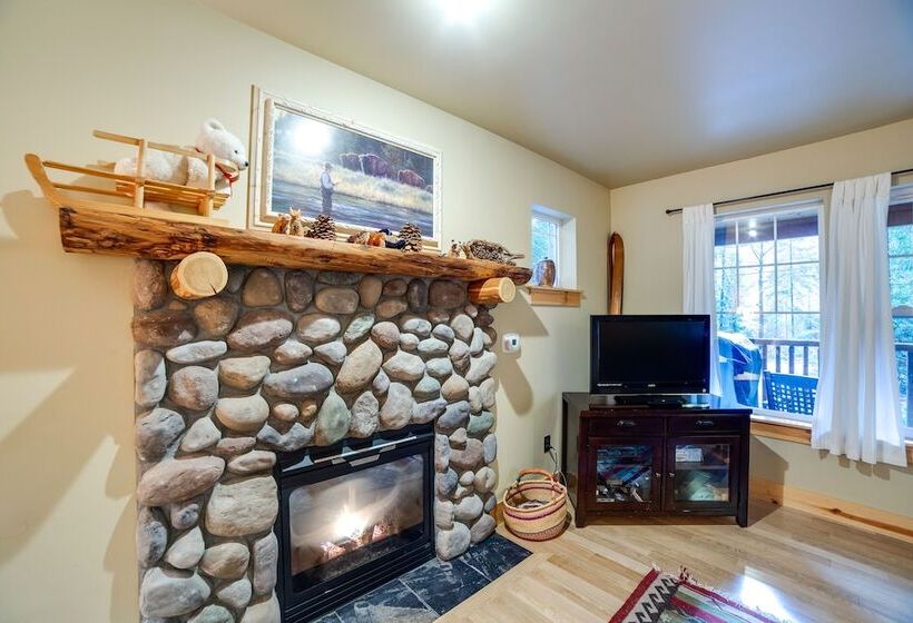 095gs   Hot Tub   Wifi   Pets Ok   Sleeps 4