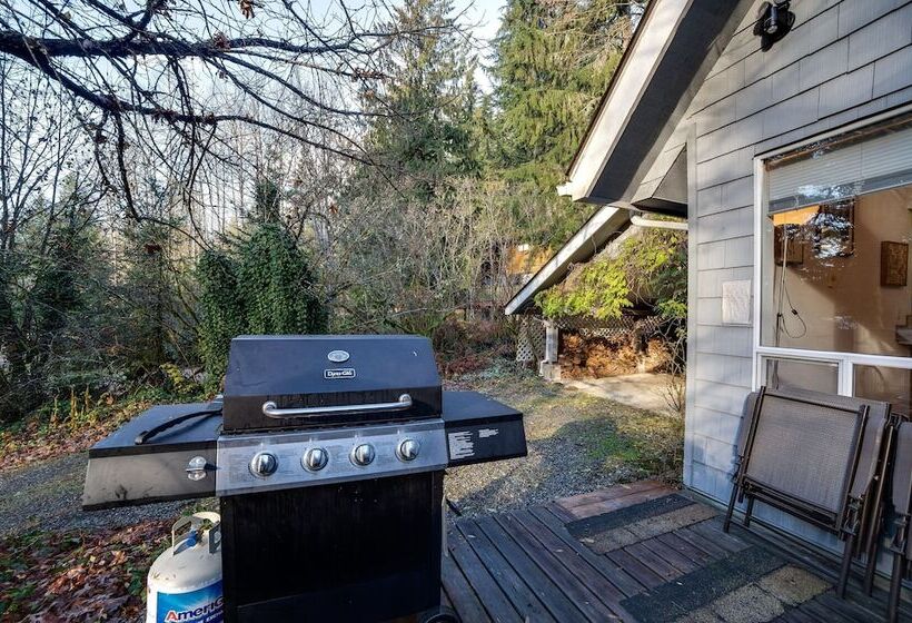 39gs   Hot Tub   Bbq   Pets Ok   Wifi   Sleeps 6