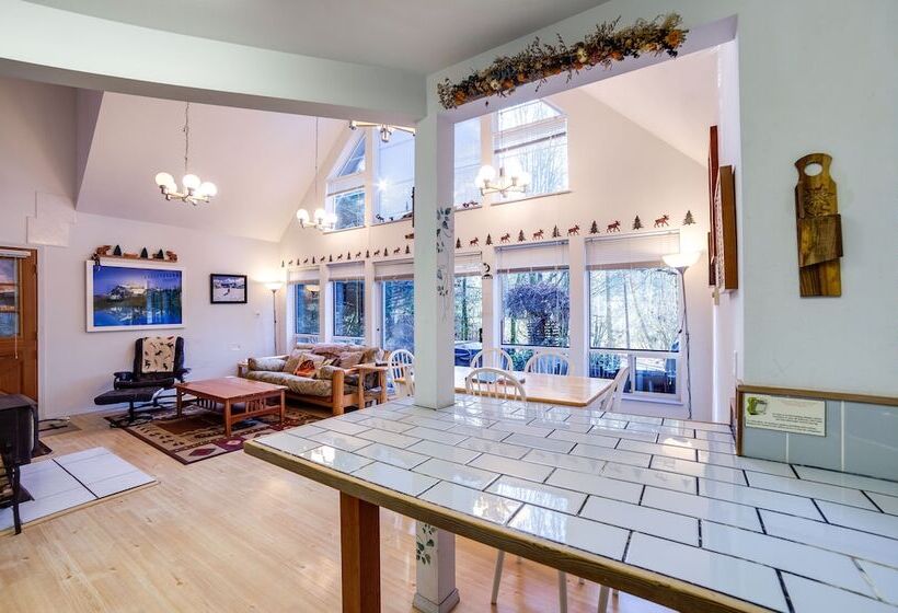 39gs   Hot Tub   Bbq   Pets Ok   Wifi   Sleeps 6