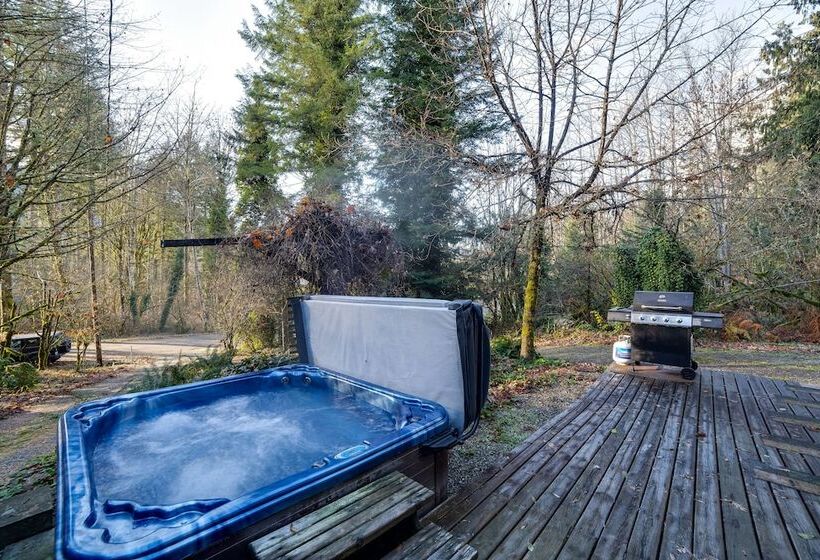 39gs   Hot Tub   Bbq   Pets Ok   Wifi   Sleeps 6