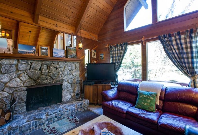 53mbr   Hot Tub   Wi Fi   Sleeps 6