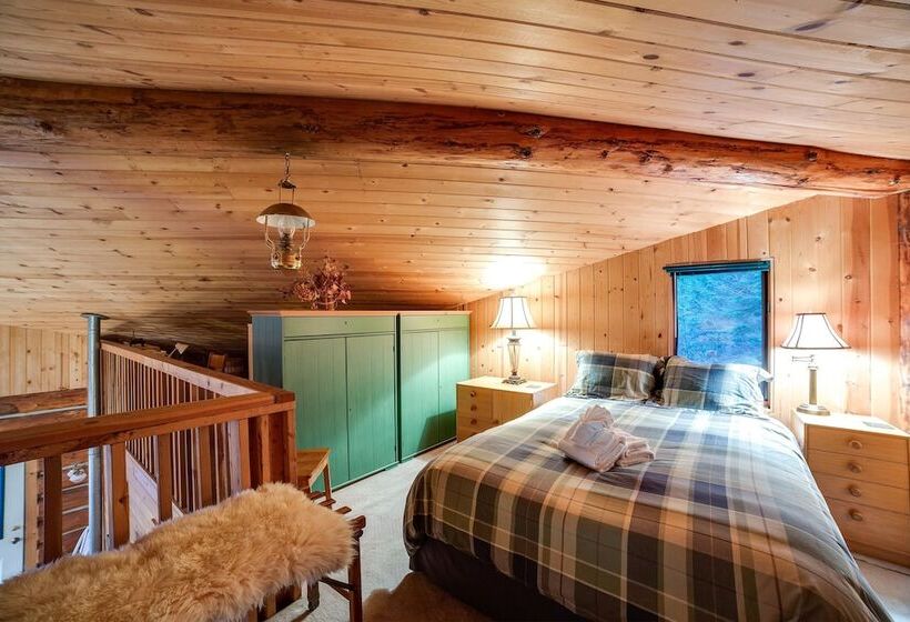 97mf   Lakeside   Dock   Bbq   Pets Ok   Sleeps 6