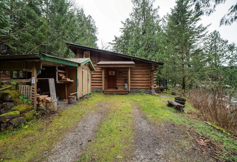 97mf   Lakeside   Dock   Bbq   Pets Ok   Sleeps 6