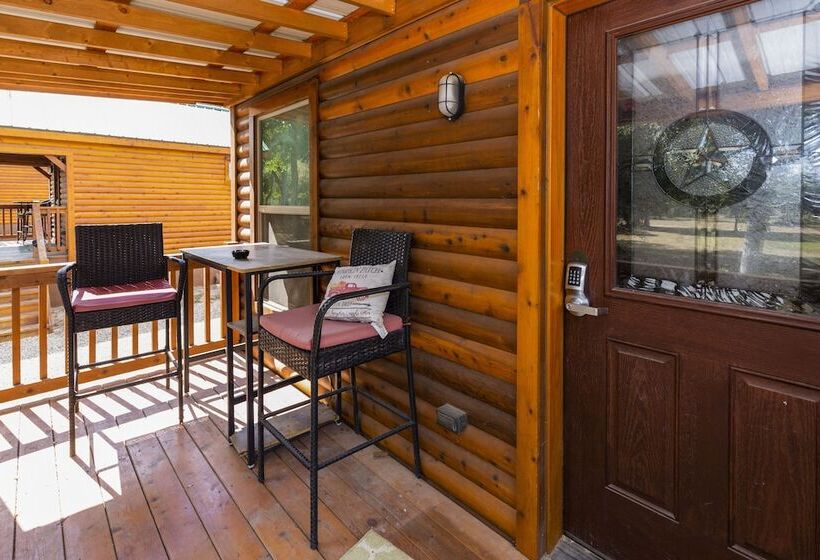 Al S Hideaway Cabin And Rv Space, Llc