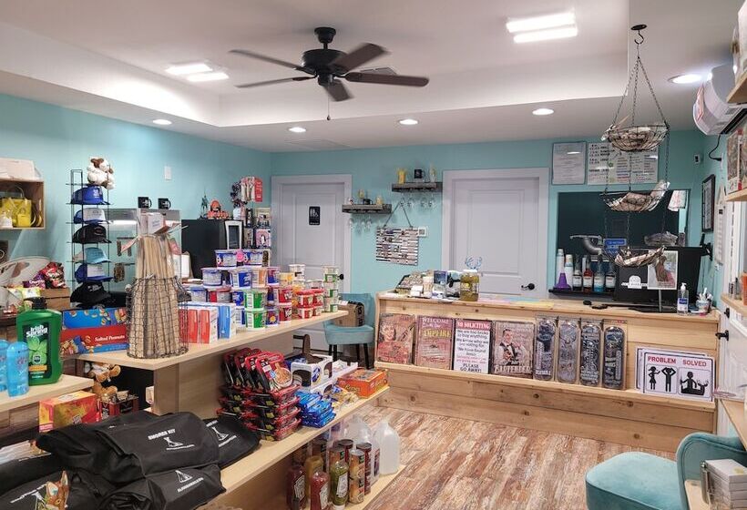 Al S Hideaway Cabin And Rv Space, Llc