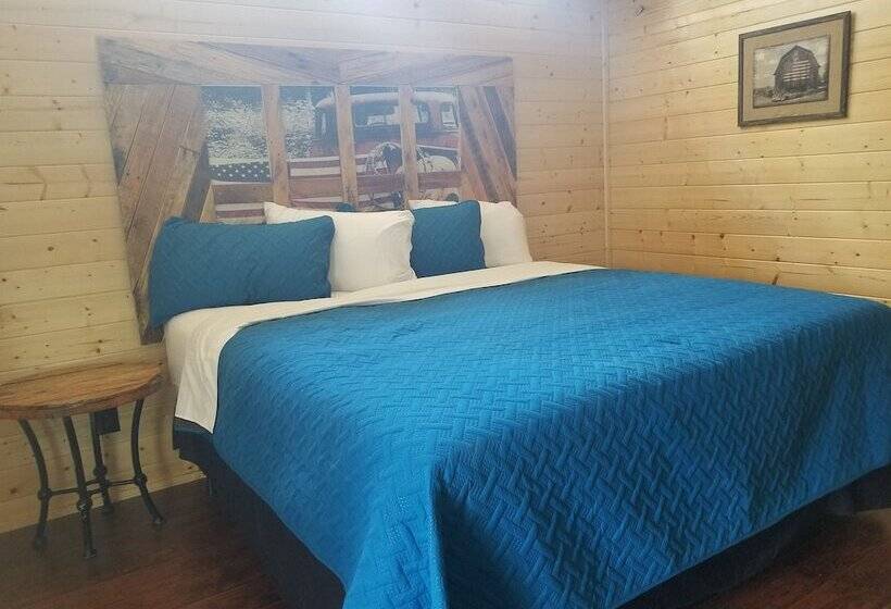 Al S Hideaway Cabin And Rv Space, Llc