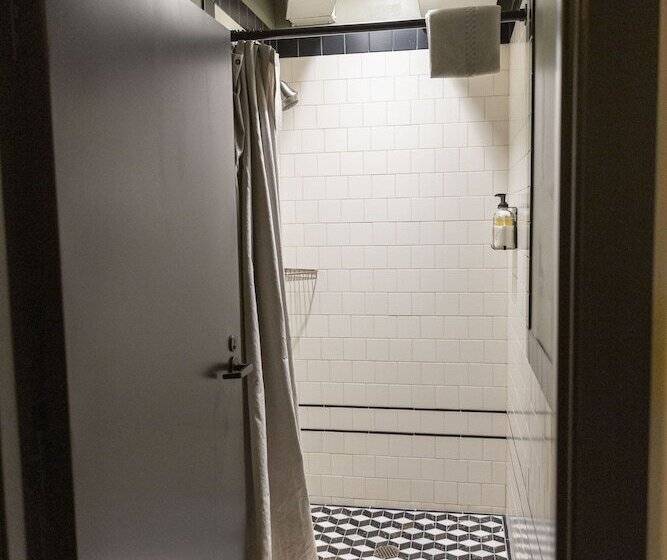 هاستل Kex Portland