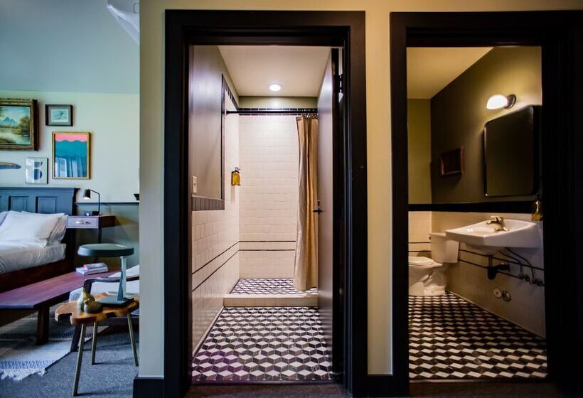 هاستل Kex Portland