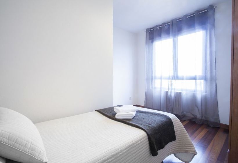 Apartamentos Alday