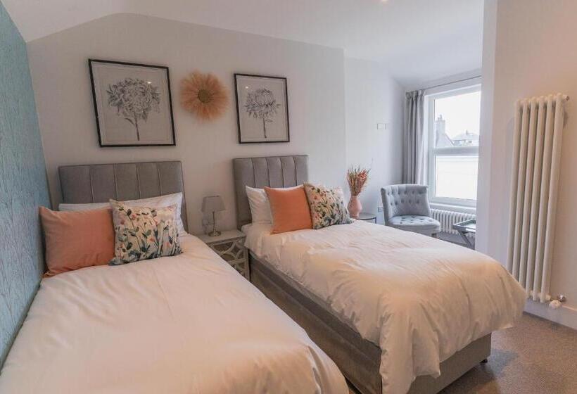 مبيت وإفطار Carrick Rooms