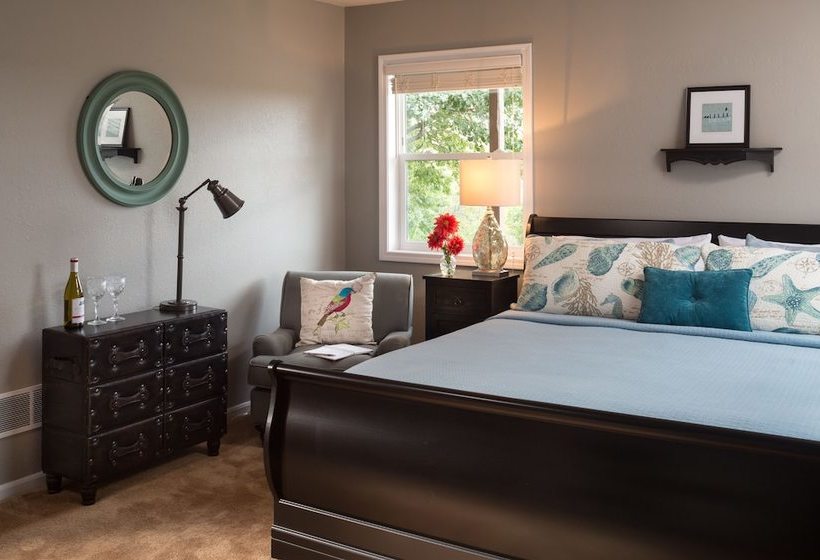 مبيت وإفطار Cedar Crest Lodge