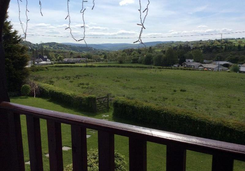 住宿加早餐  Cysgod Y Garn