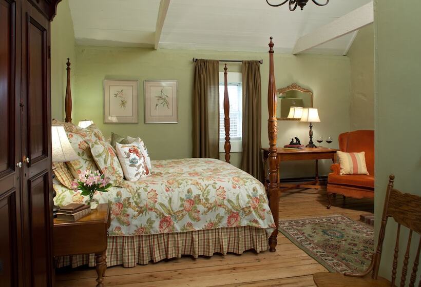 ベッドアンドブレックファースト Inn And Tavern At Meander