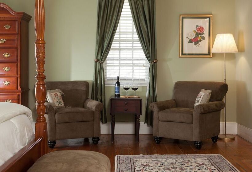 ベッドアンドブレックファースト Inn And Tavern At Meander