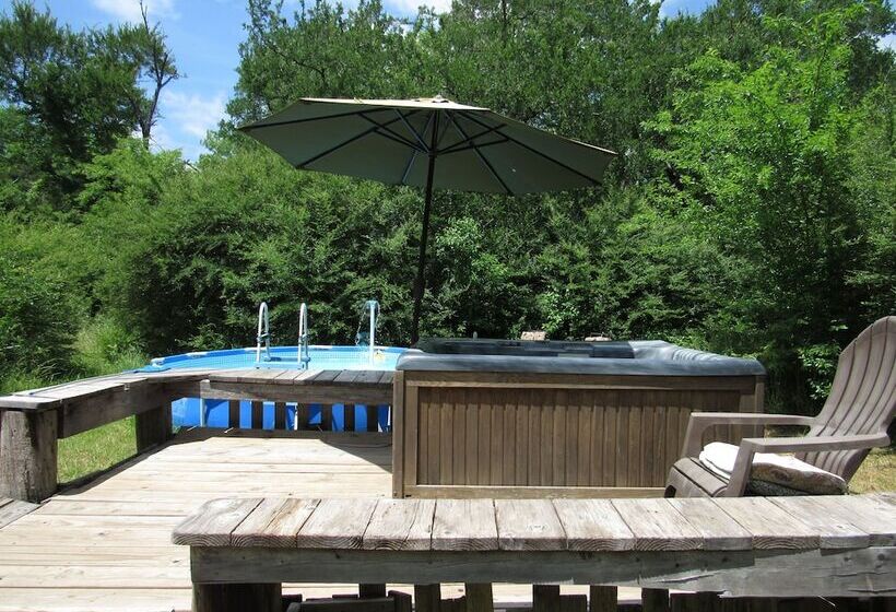 مبيت وإفطار Savannah S Meadow