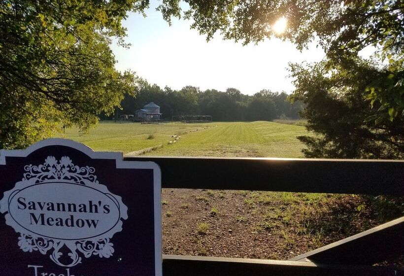 مبيت وإفطار Savannah S Meadow