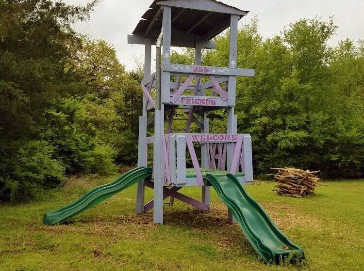 مبيت وإفطار Savannah S Meadow