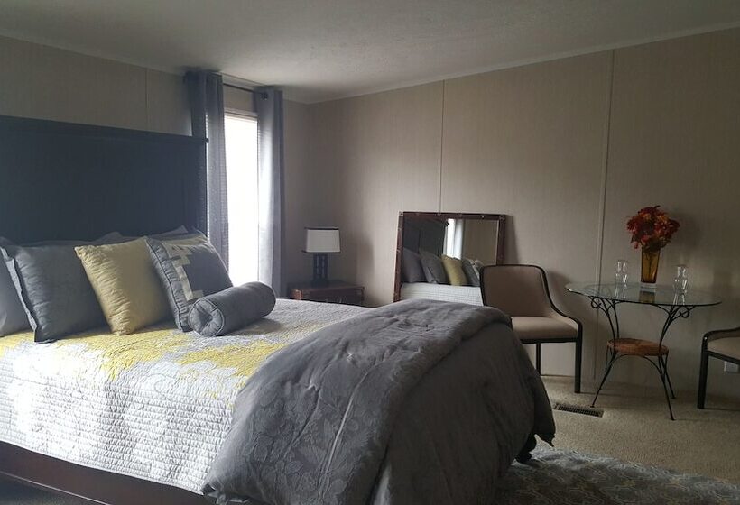 ベッドアンドブレックファースト Temple In The Woods