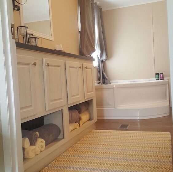 ベッドアンドブレックファースト Temple In The Woods