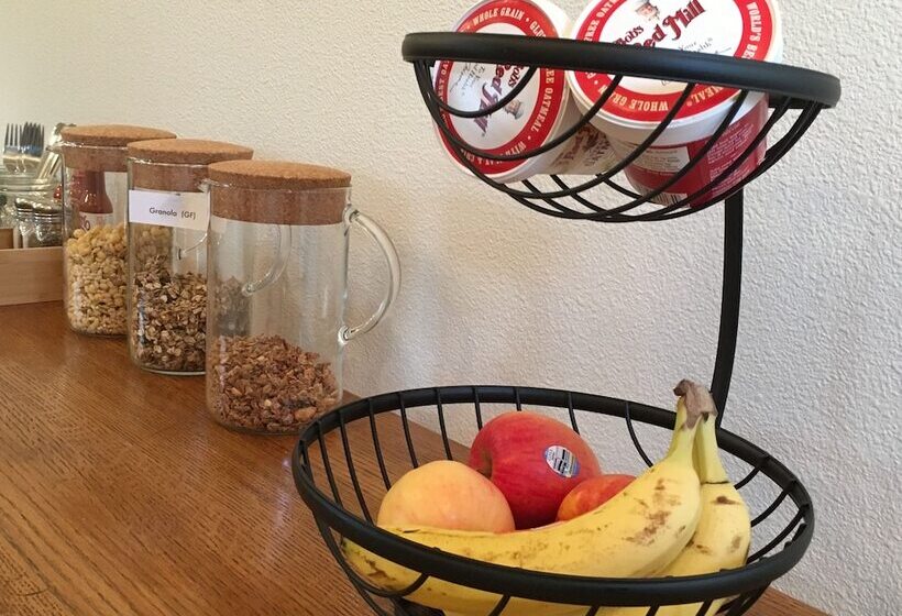 مبيت وإفطار The Alberta Petite