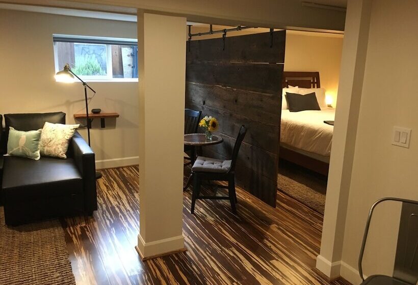 مبيت وإفطار The Alberta Petite