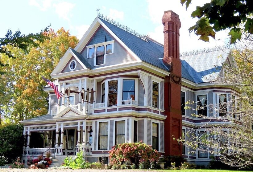 مبيت وإفطار The Lady Mary Inn