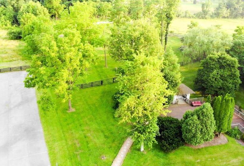 住宿加早餐  The Manor At Airmont