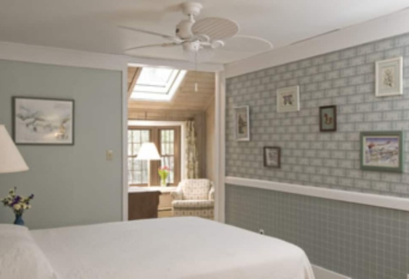 مبيت وإفطار The Waterford Inne