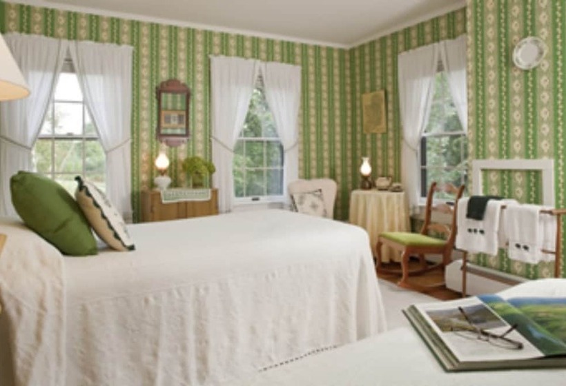 مبيت وإفطار The Waterford Inne