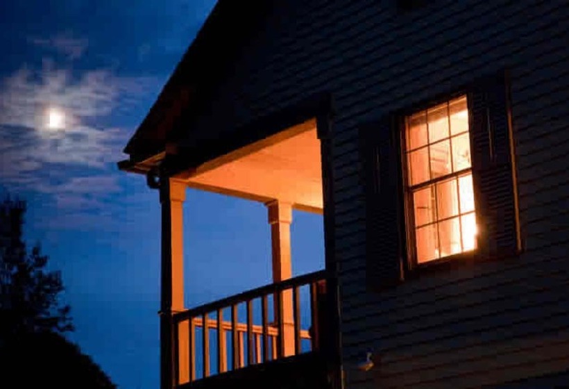 مبيت وإفطار The Waterford Inne