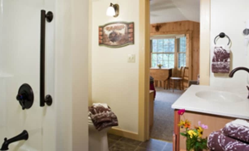 مبيت وإفطار The Waterford Inne