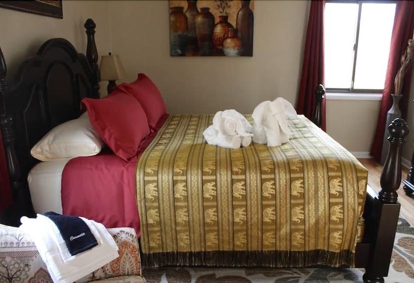 Black Creek Bed And Breakfast