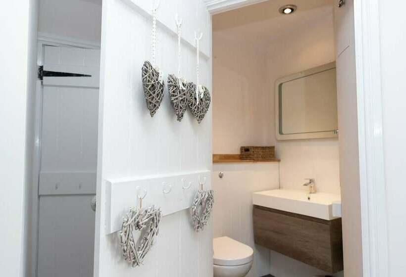 Briardene Cottage