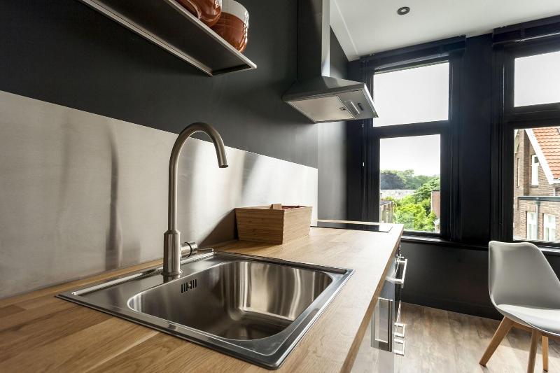 בית מלון כפרי Bloemendaal Suites