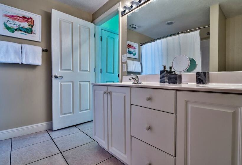 فندق Celadon: Unit 102 By Forehand Rentals