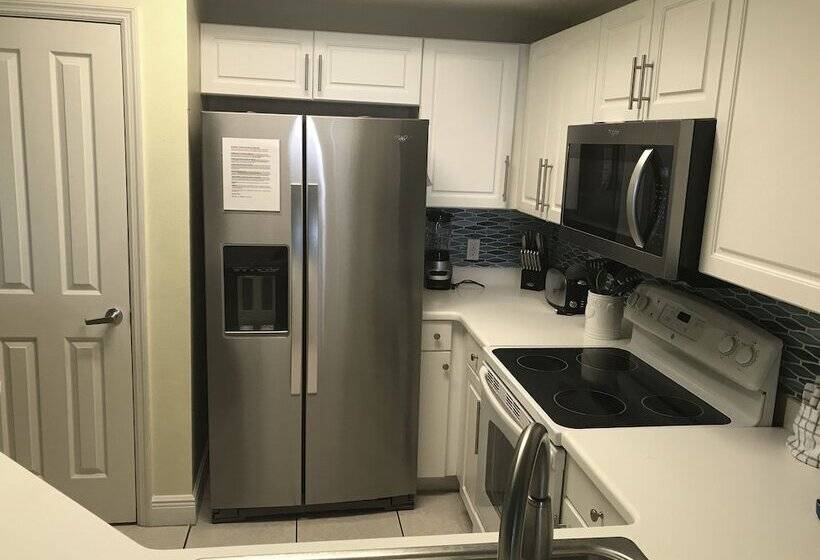 فندق Celadon: Unit 102 By Forehand Rentals