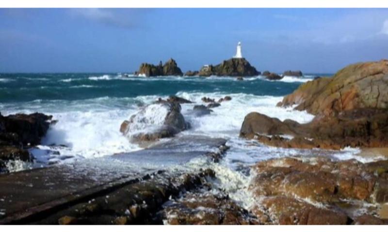 Отель Corbière Phare Apartments