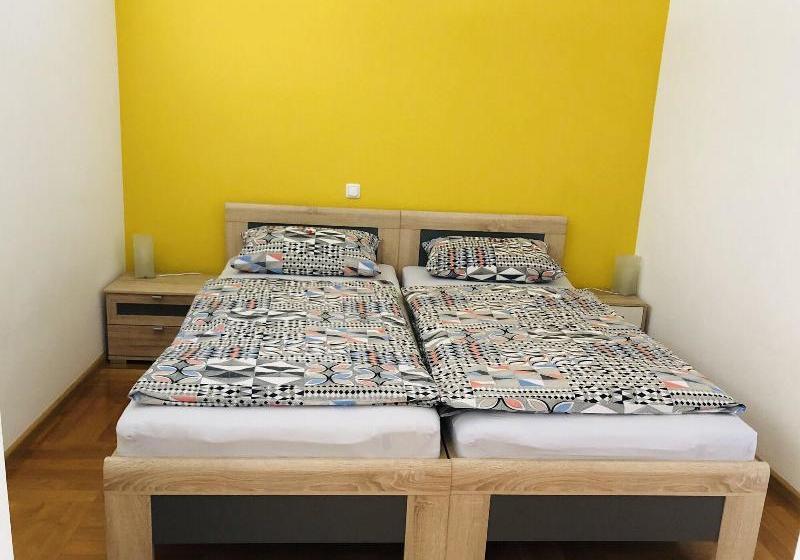 בית מלון כפרי Ferienwohnungen Bachblick